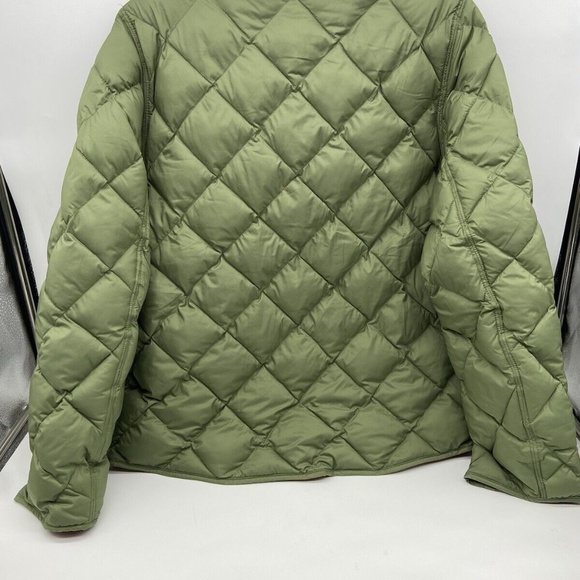 Vineyard Vines Brand New Women's Reversible Size Small Quilted Jacket - Picture 4 of 14